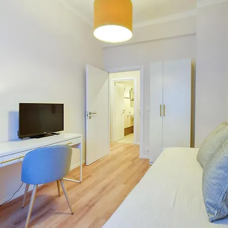 Gorgeous In With Wifi ג'נובה