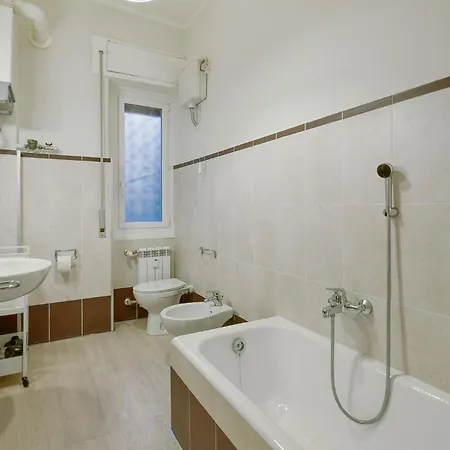 Gorgeous In With Kitchen Appartamento Genova